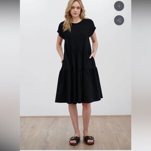 Chic Black Midi Dress